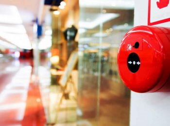 Sistemas-de-Alarma-de-Incendio-Coinvencionales-y-Direccionables-990x559